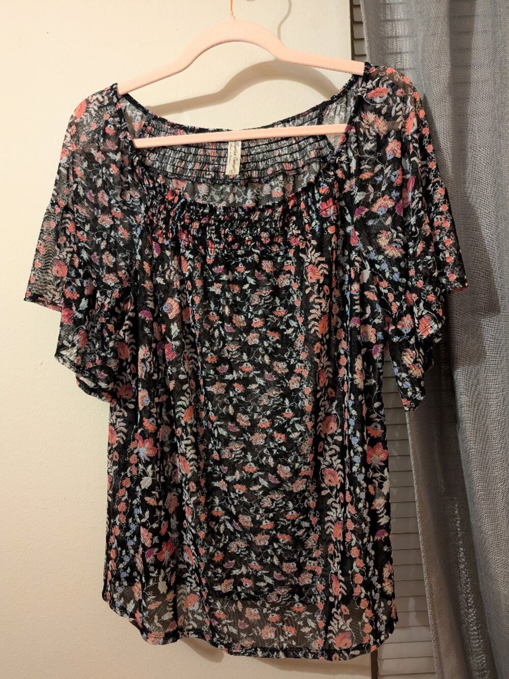 PerSeption Concept Stretch Ruffle Mesh Floral Top Size L